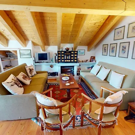 Piz Chalchagn Apartment